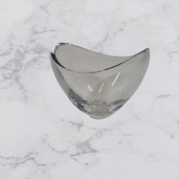 *NWOT Nambe' Crystal BUTTERFLY Bowl 4" Amore Designer Neil Cohen Art Glass - Picture 1 of 4